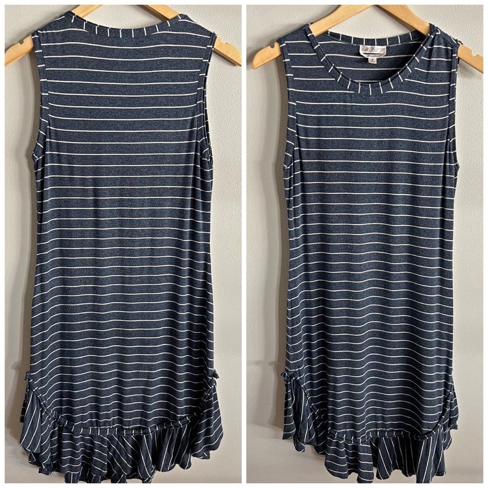 Max Studio Navy Stripe Ruffle Hem Dress Women’s Small Soft Knit Sleeveless